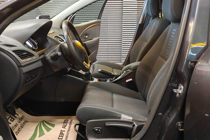 undefined Renault Megane III fra 2011
