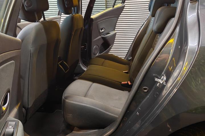 undefined Renault Megane III fra 2011