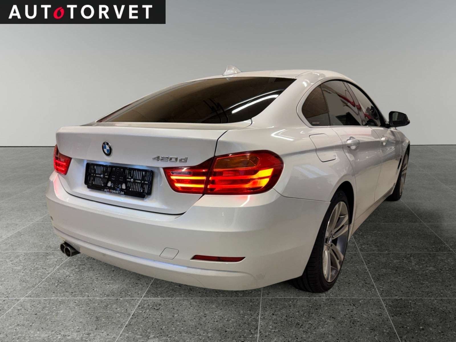 Hvid BMW 420d fra 2017