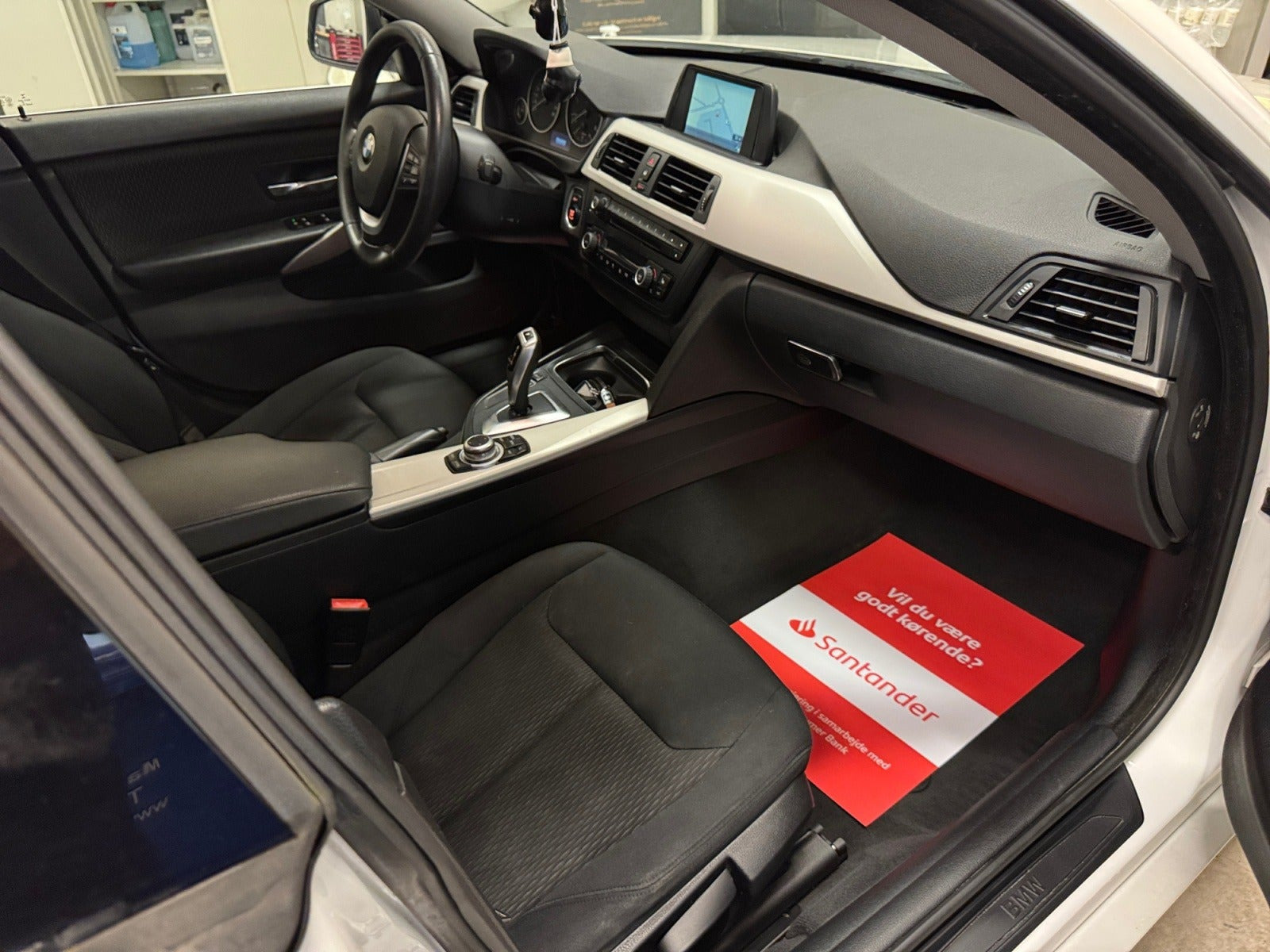 Hvid BMW 420d fra 2017