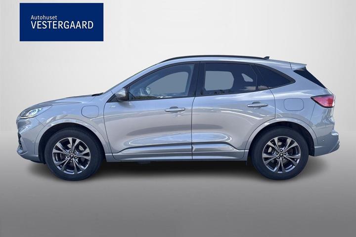 Grå Ford Kuga fra 2022