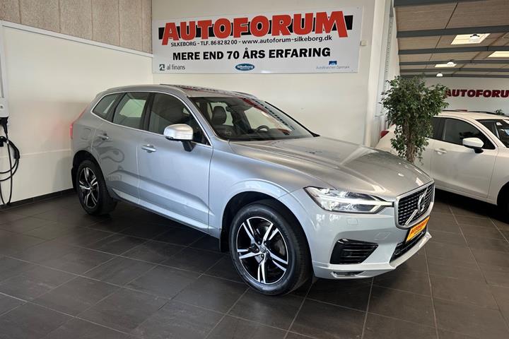 Blå Volvo XC60 fra 2019