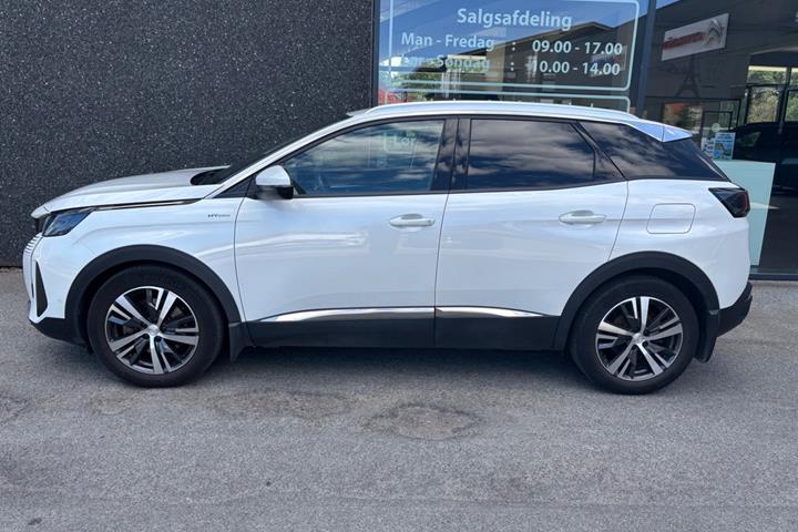 Hvid Peugeot 3008 fra 2021