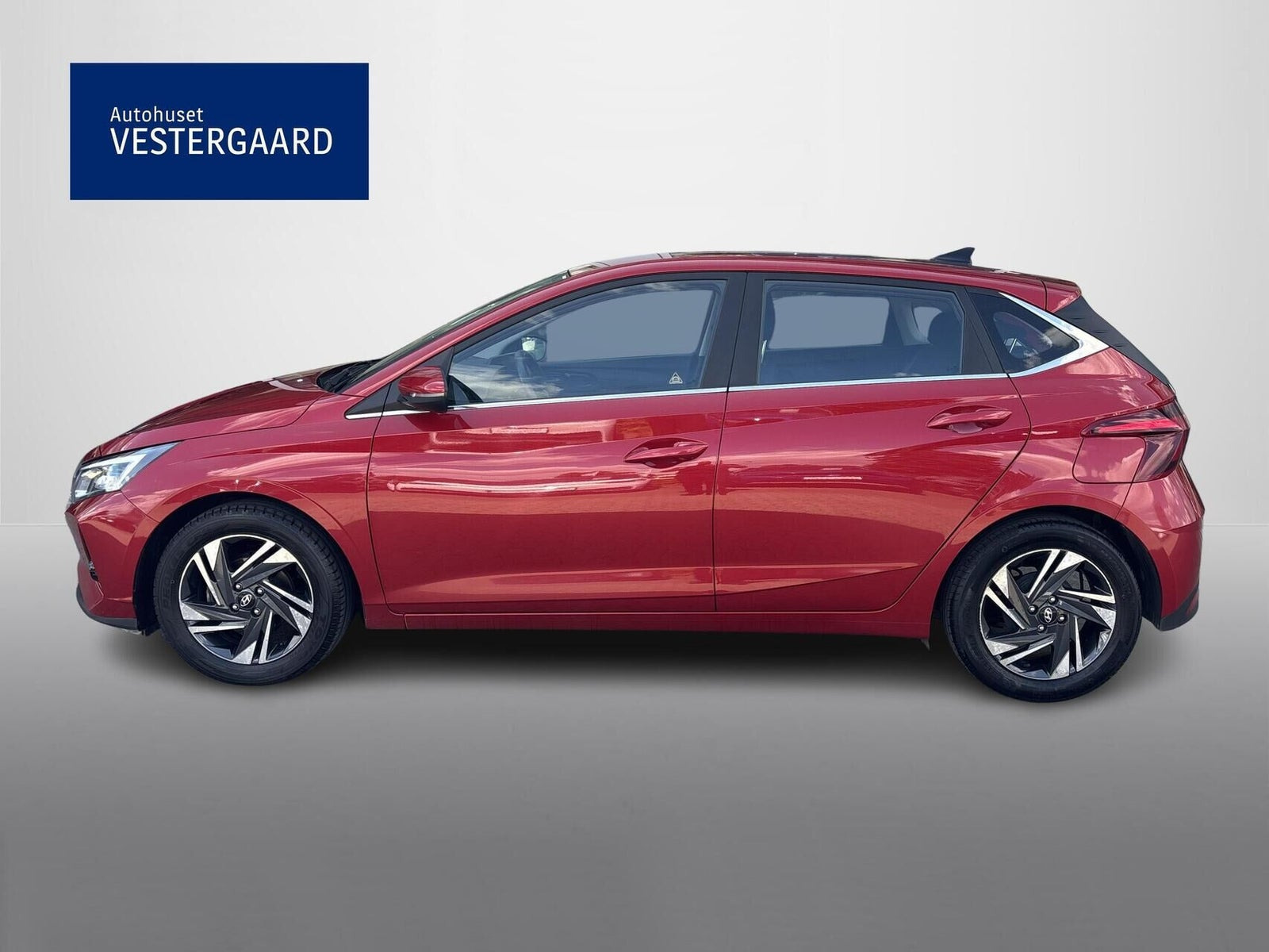 Rød Hyundai i20 fra 2022