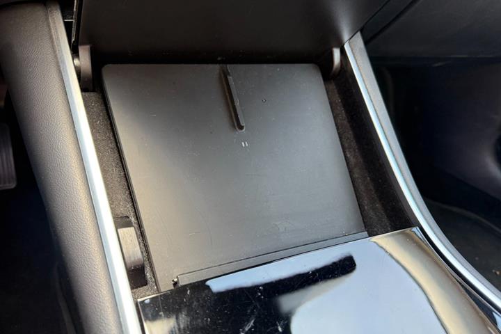 Blå Tesla Model 3 fra 2019