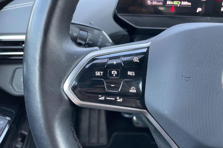 Blå VW ID.4 fra 2024