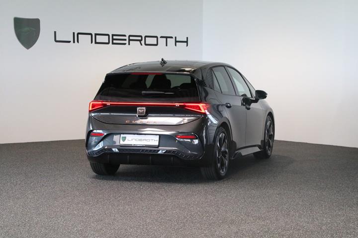 Grå Cupra Born fra 2023
