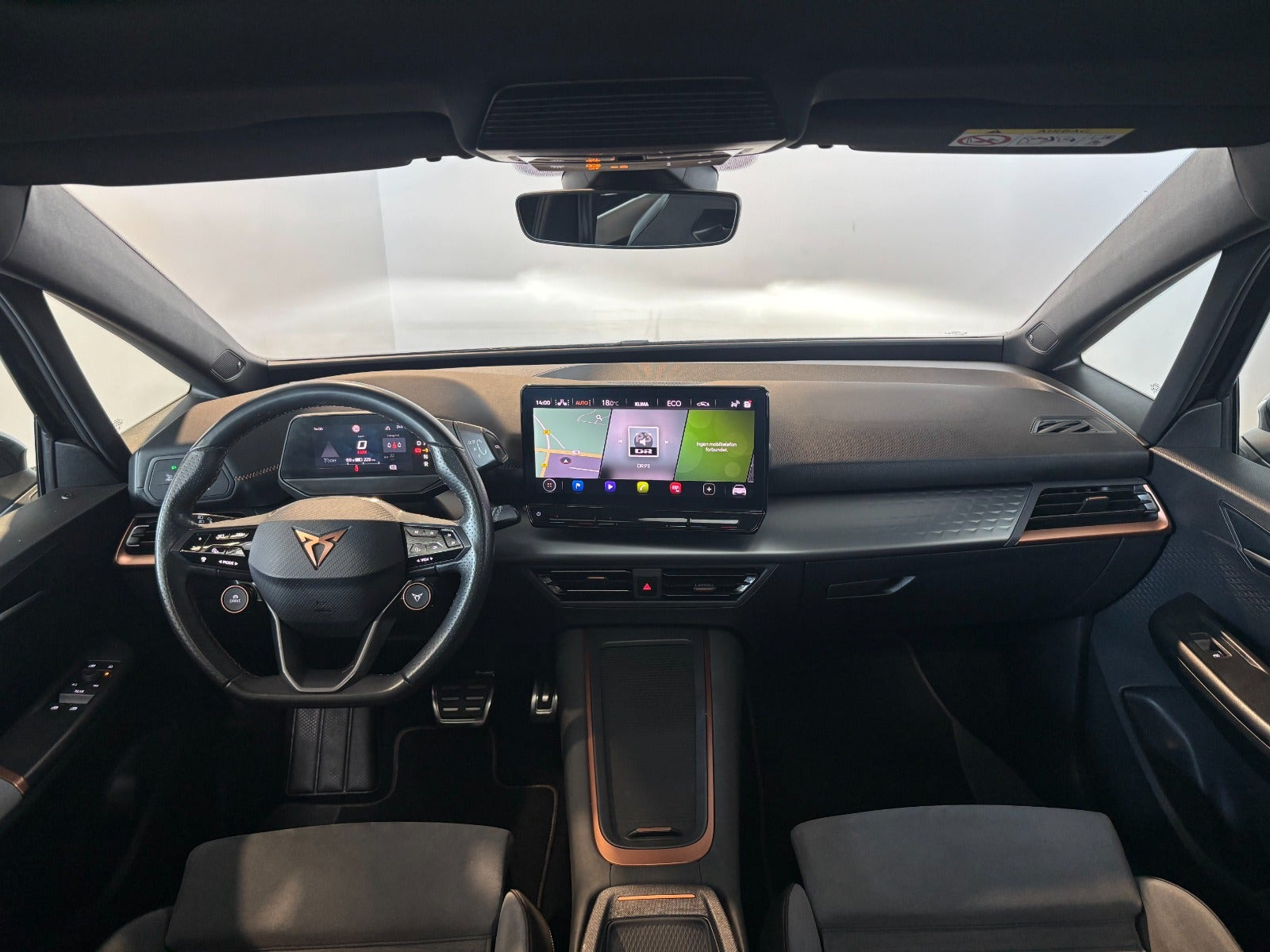 Grå Cupra Born fra 2023