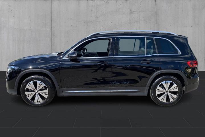 Sort Mercedes EQB250+ fra 2024