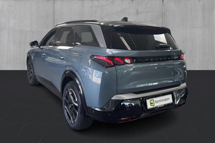Blå Peugeot e-5008 fra 2025