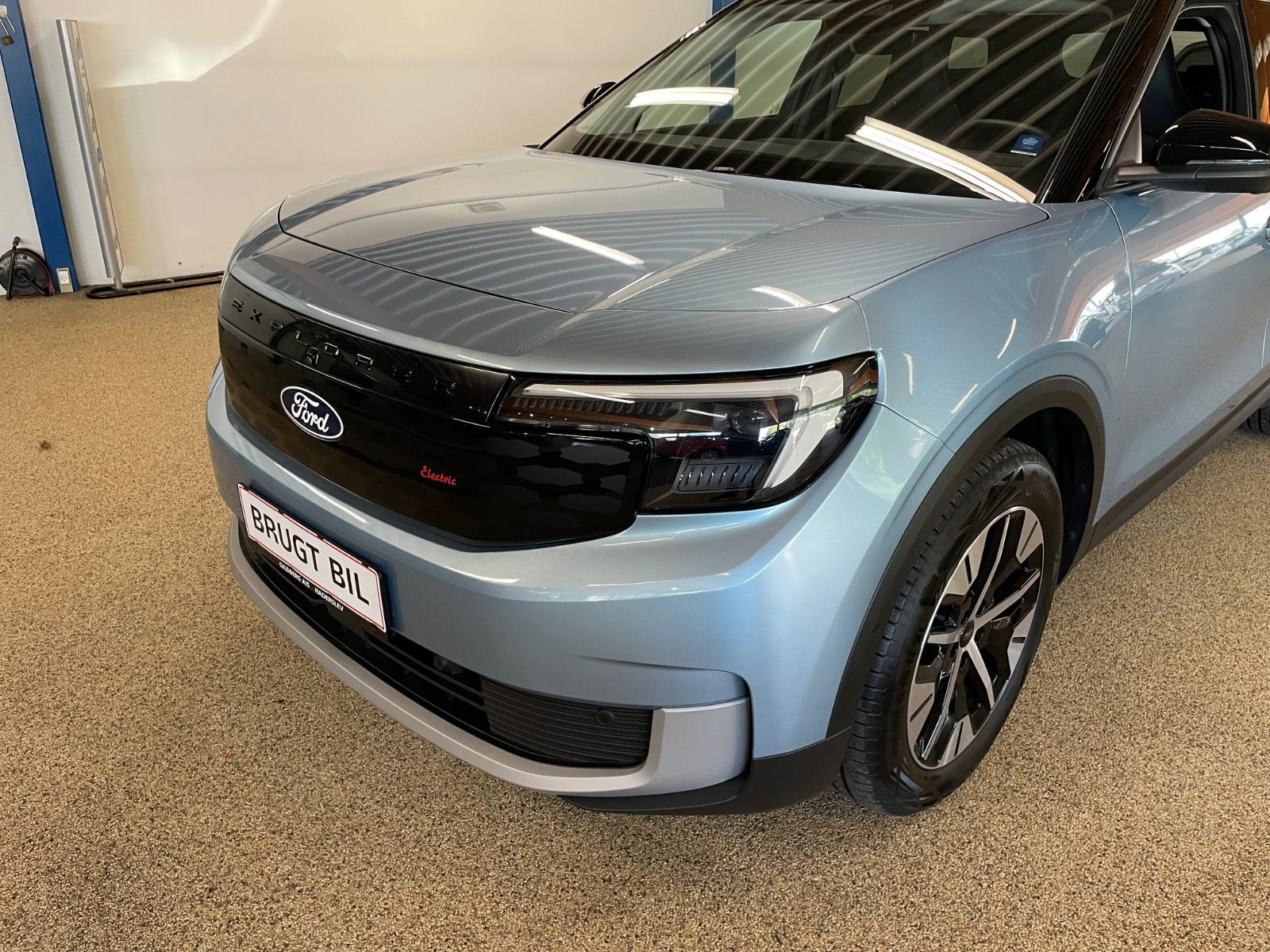 Blå Ford Explorer fra 2025