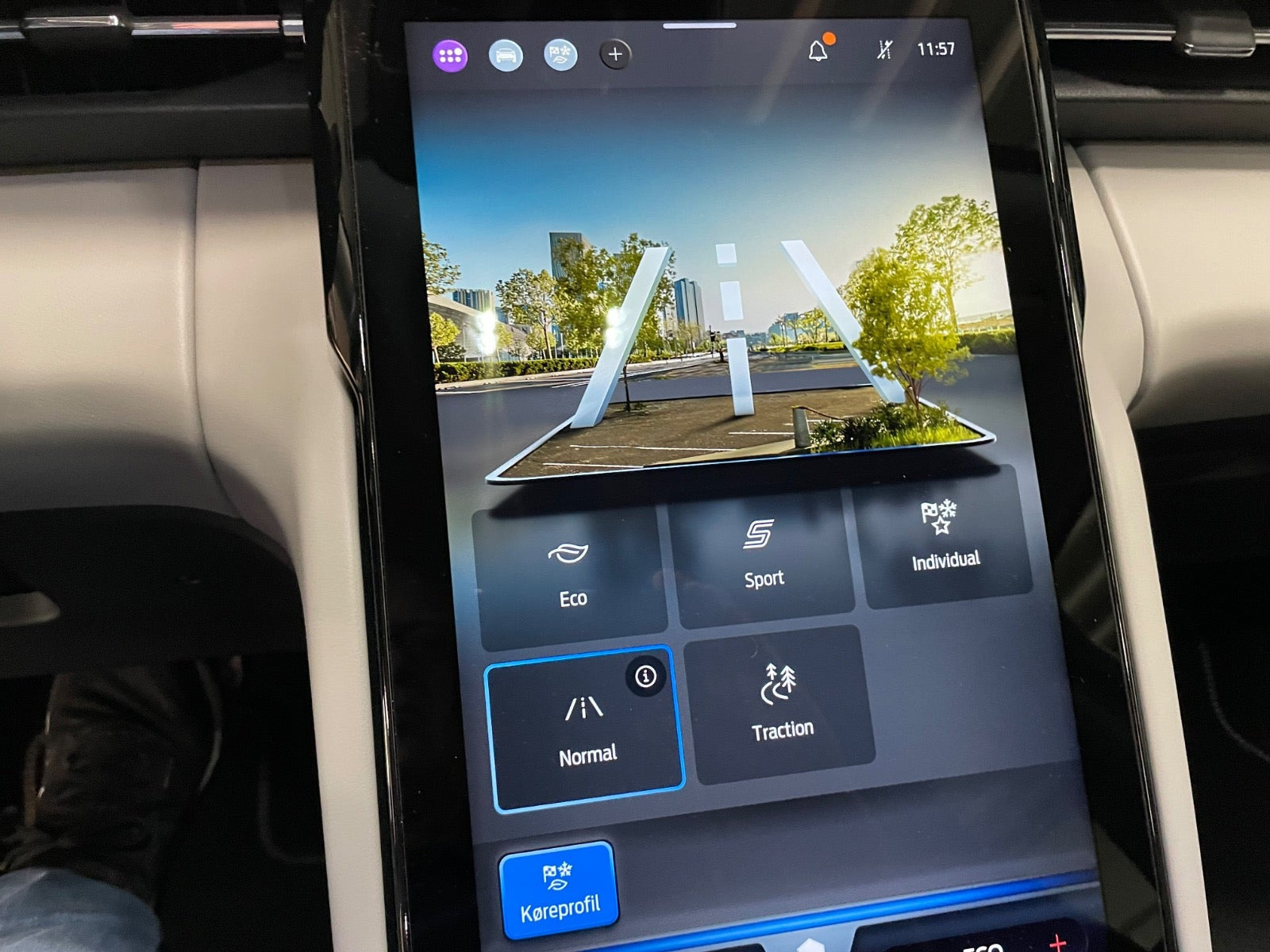 Blå Ford Explorer fra 2025