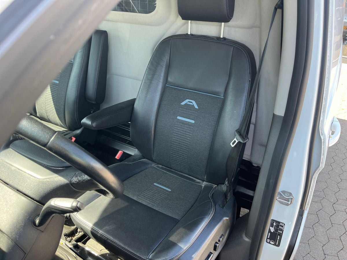 Beige Ford Transit Custom 300 L2 fra 2021