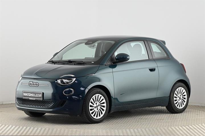 Grøn Fiat 500e fra 2023