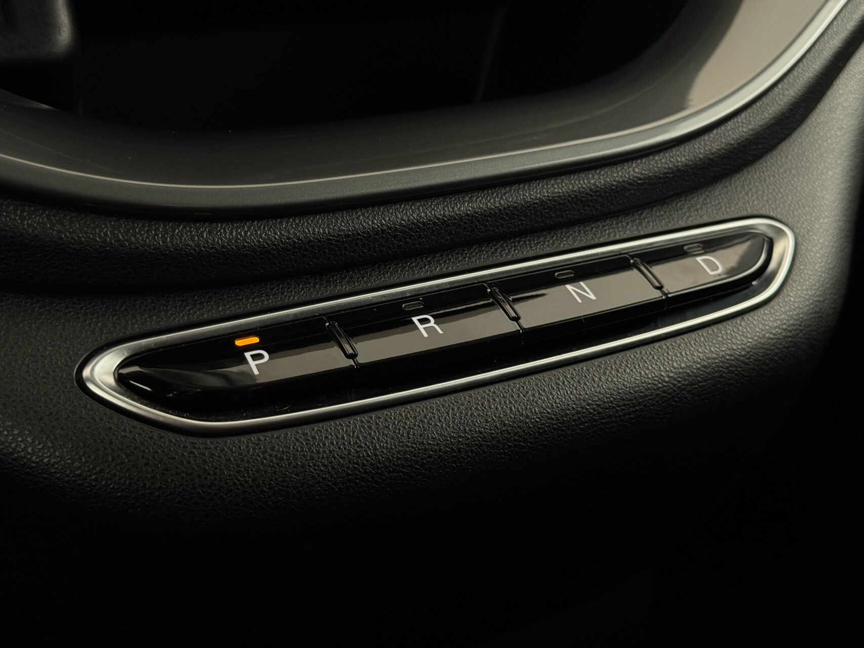Grøn Fiat 500e fra 2023