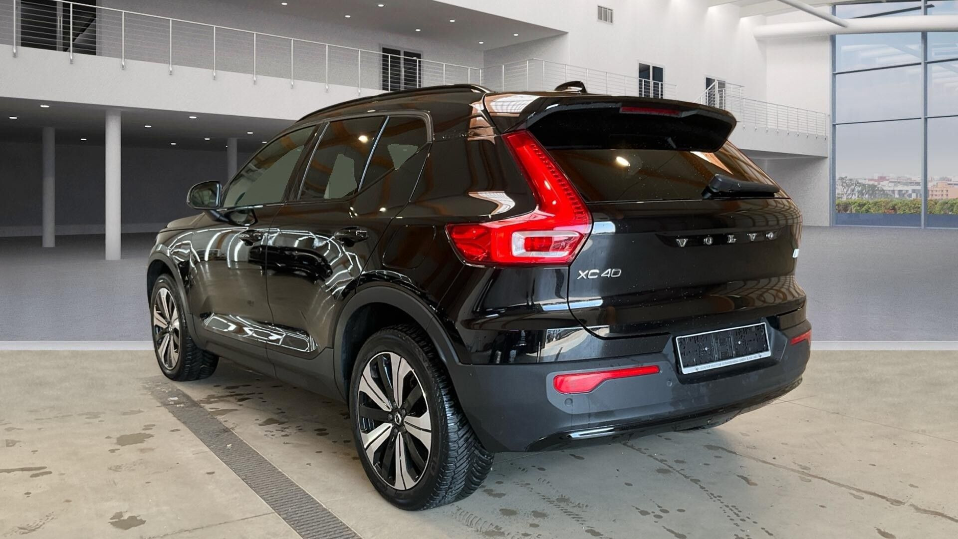 Sort Volvo XC40 fra 2023
