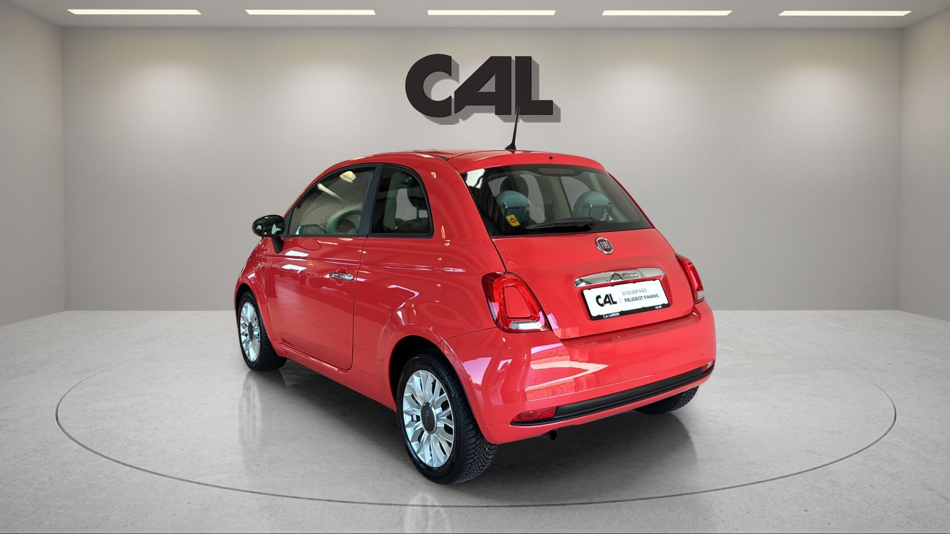 Rød Fiat 500 fra 2016