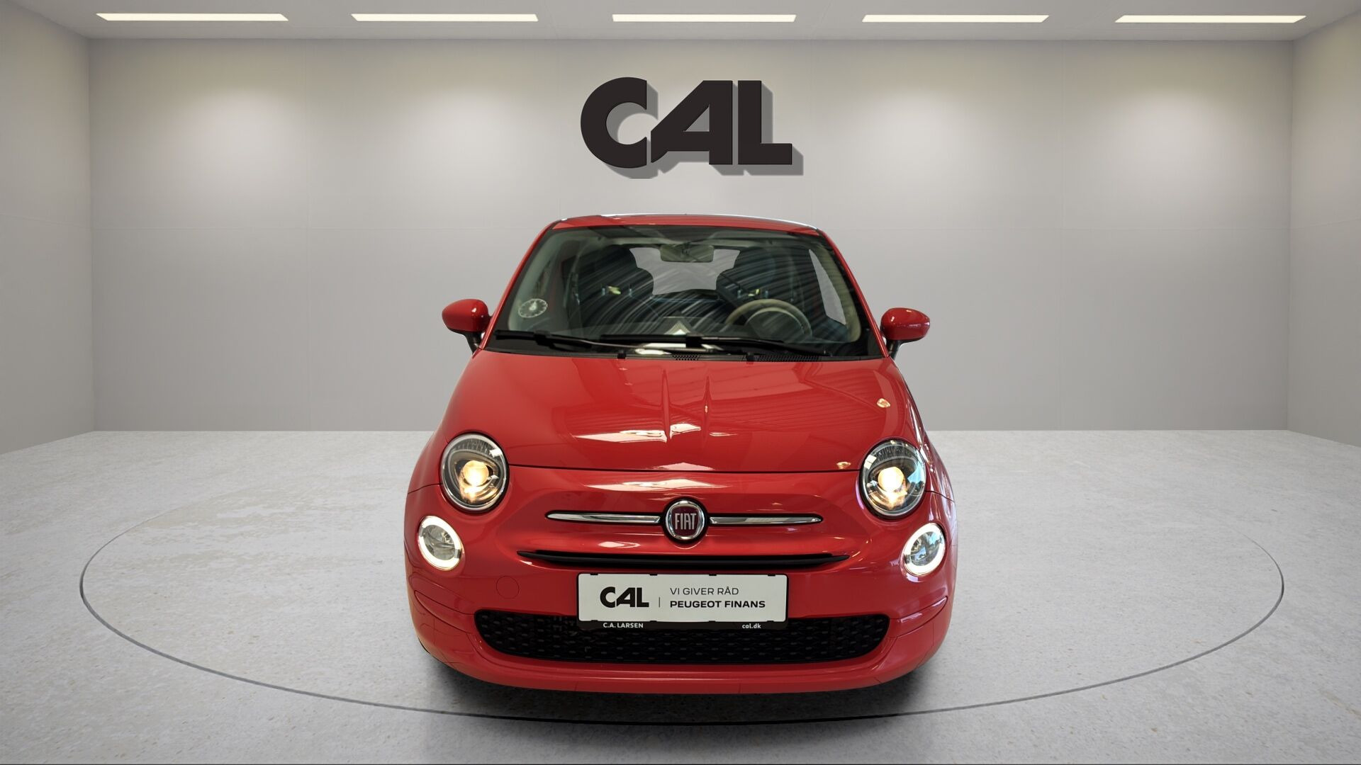 Rød Fiat 500 fra 2016