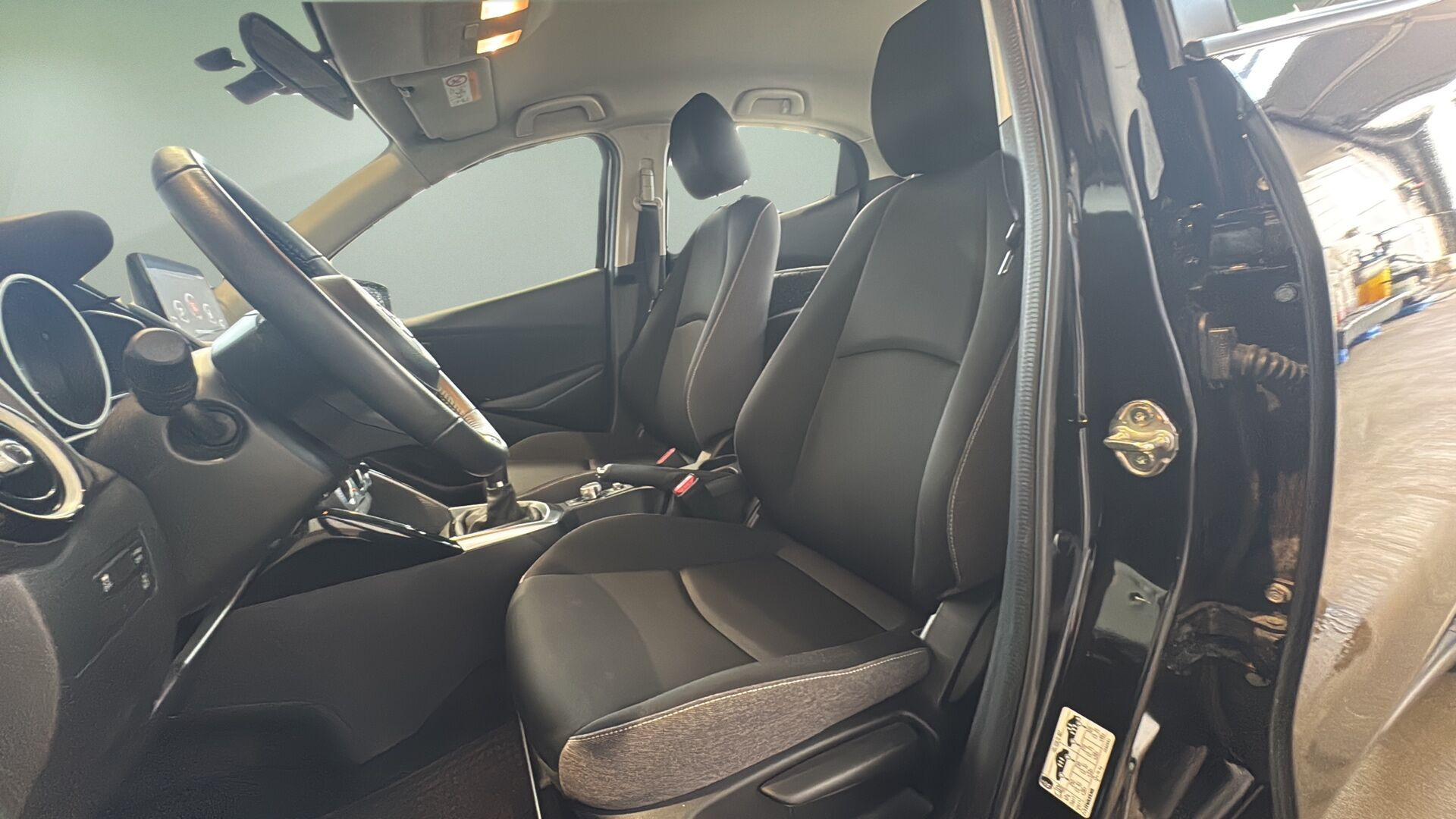 undefined Mazda 2 fra 2023