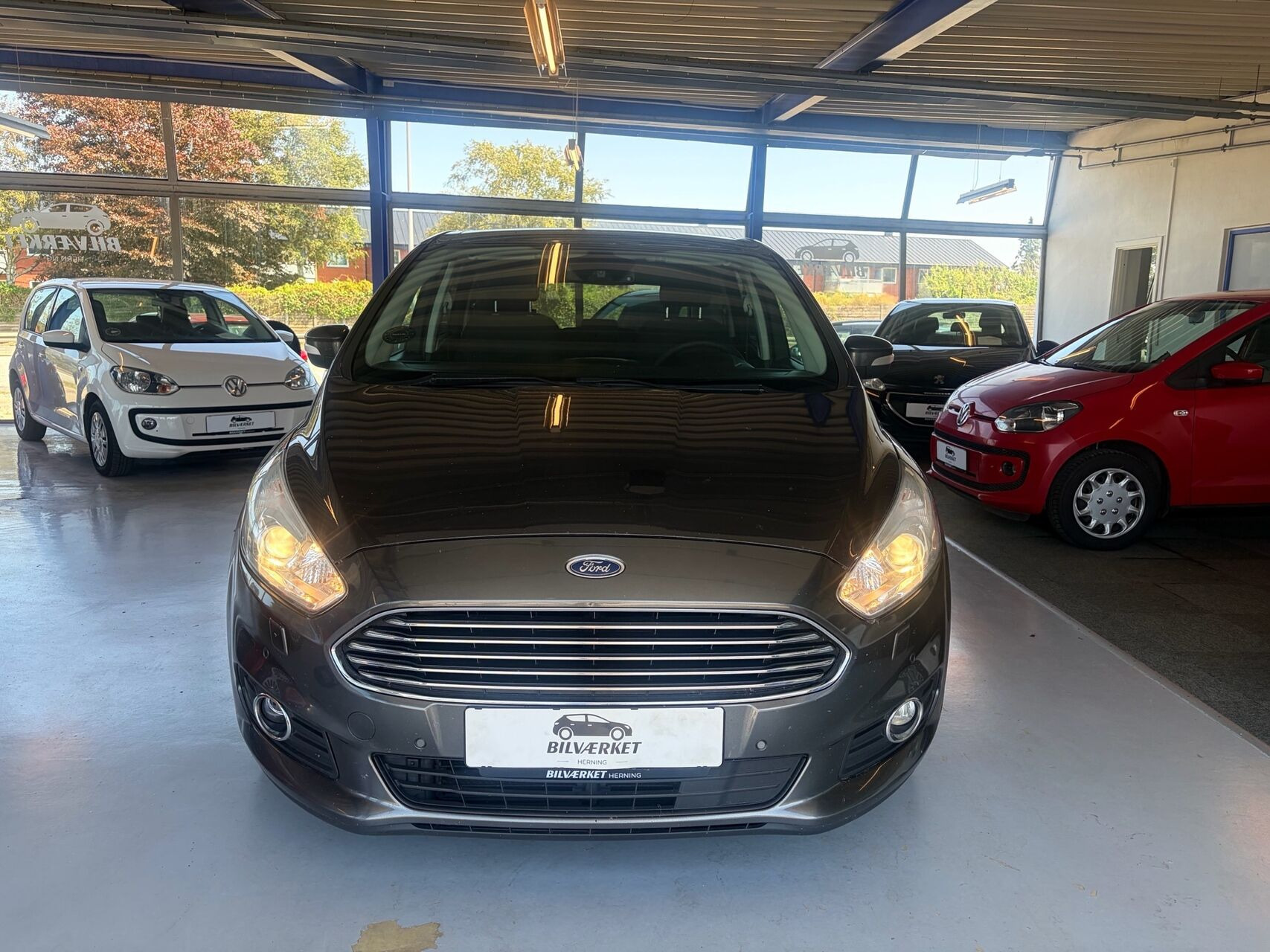 undefined Ford S-MAX fra 2016