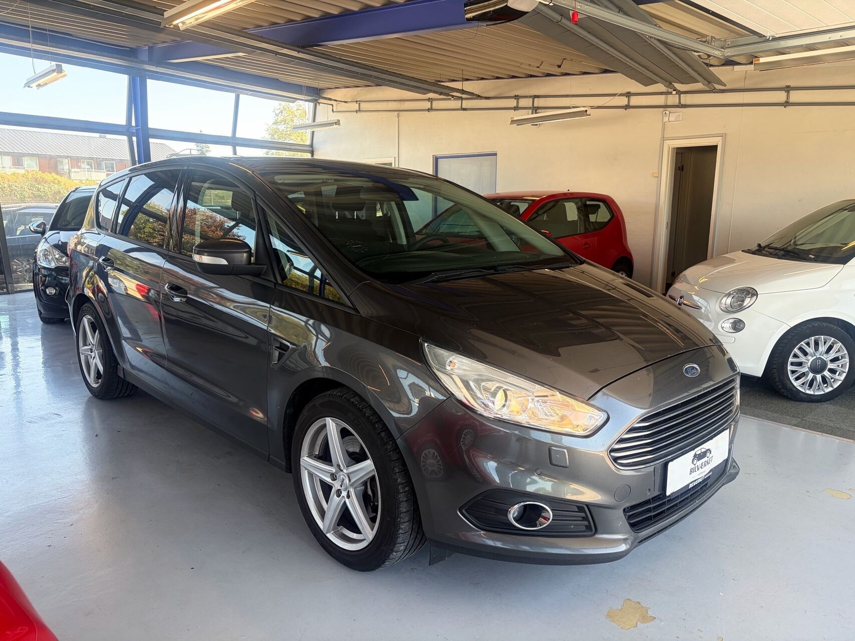 undefined Ford S-MAX fra 2016