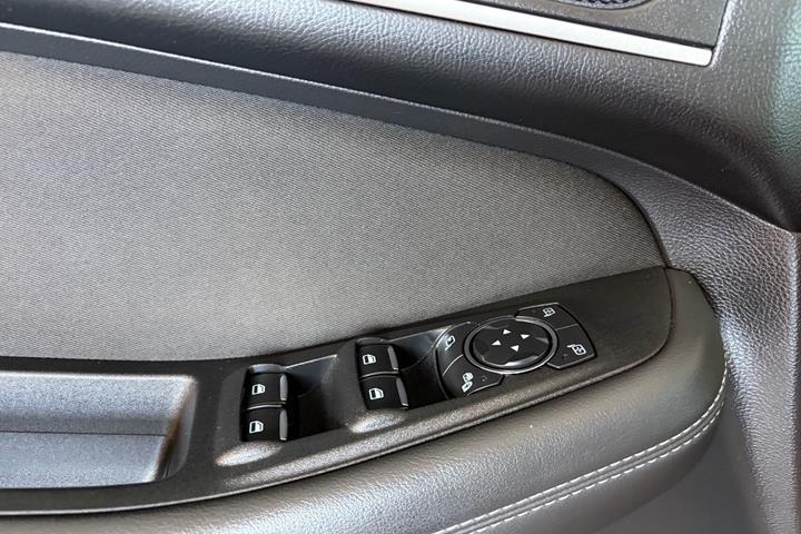undefined Ford S-MAX fra 2016