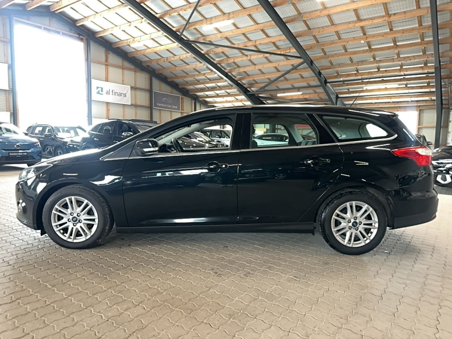 Sort Ford Focus fra 2012
