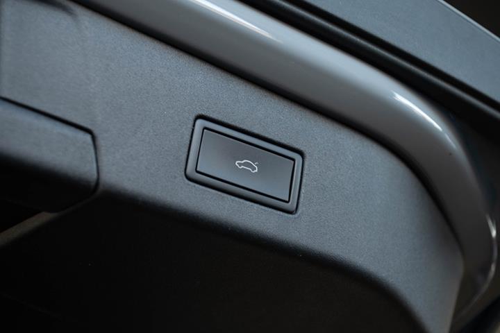 Grå VW ID.5 fra 2023