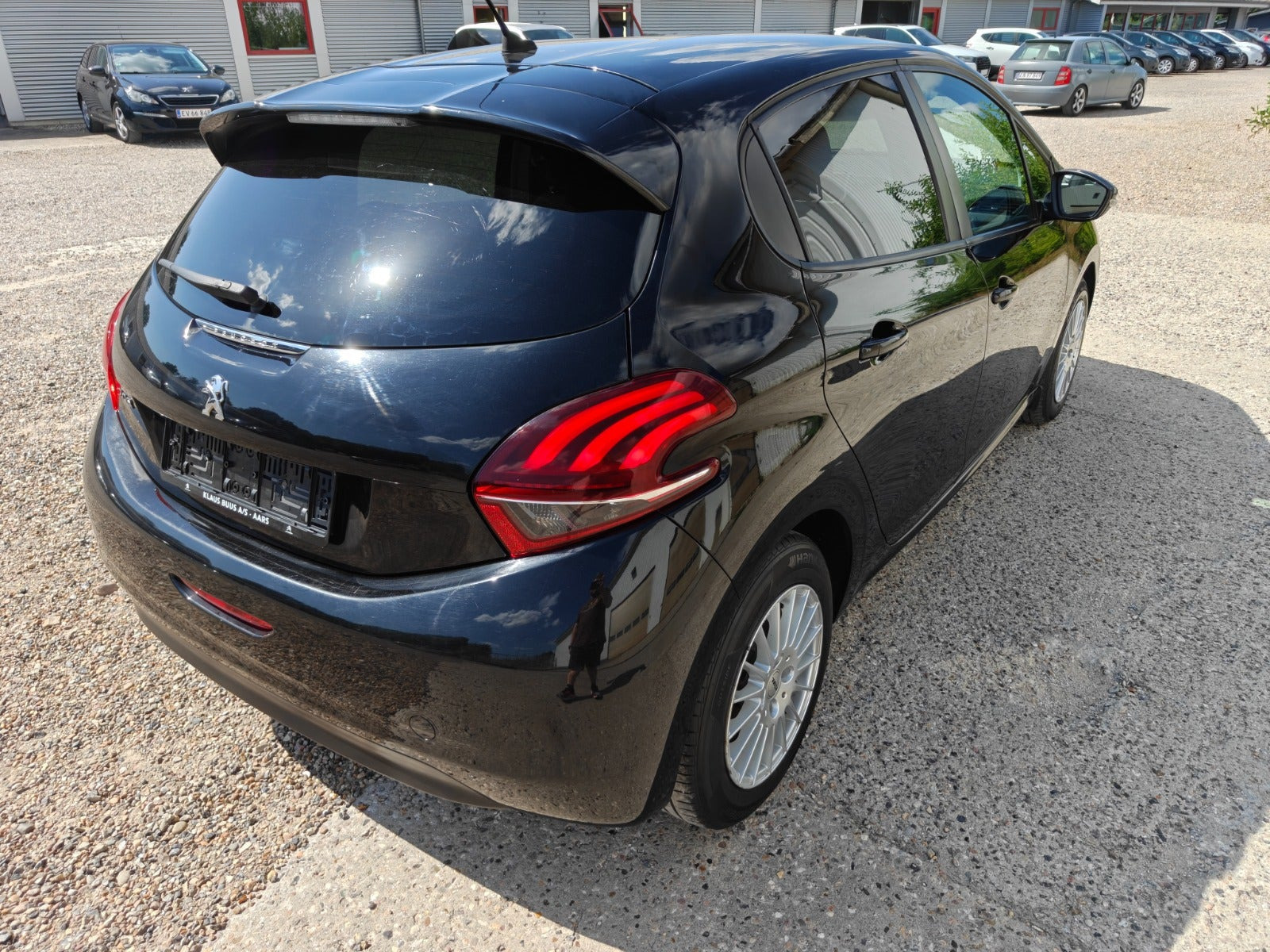 undefined Peugeot 208 fra 2018