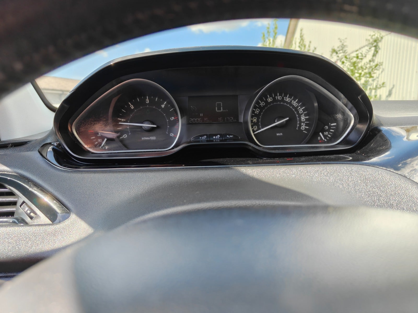 undefined Peugeot 208 fra 2018