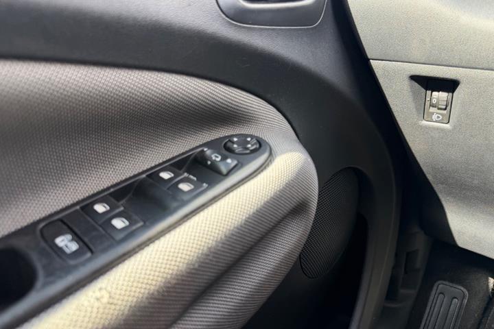 Grøn Citroën C3 Picasso fra 2013