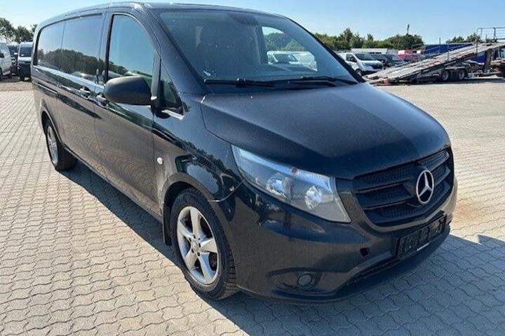 Sort Mercedes Vito 116 fra 2016