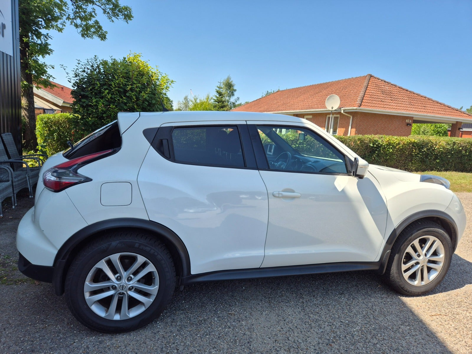 Grøn Nissan Juke fra 2011