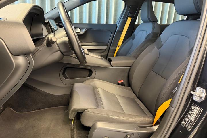 Sort Polestar 2 fra 2021