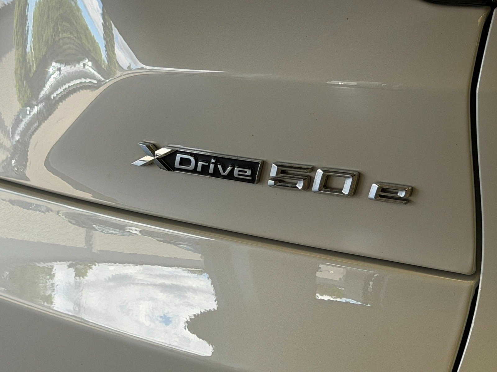 Hvid BMW X5 fra 2025