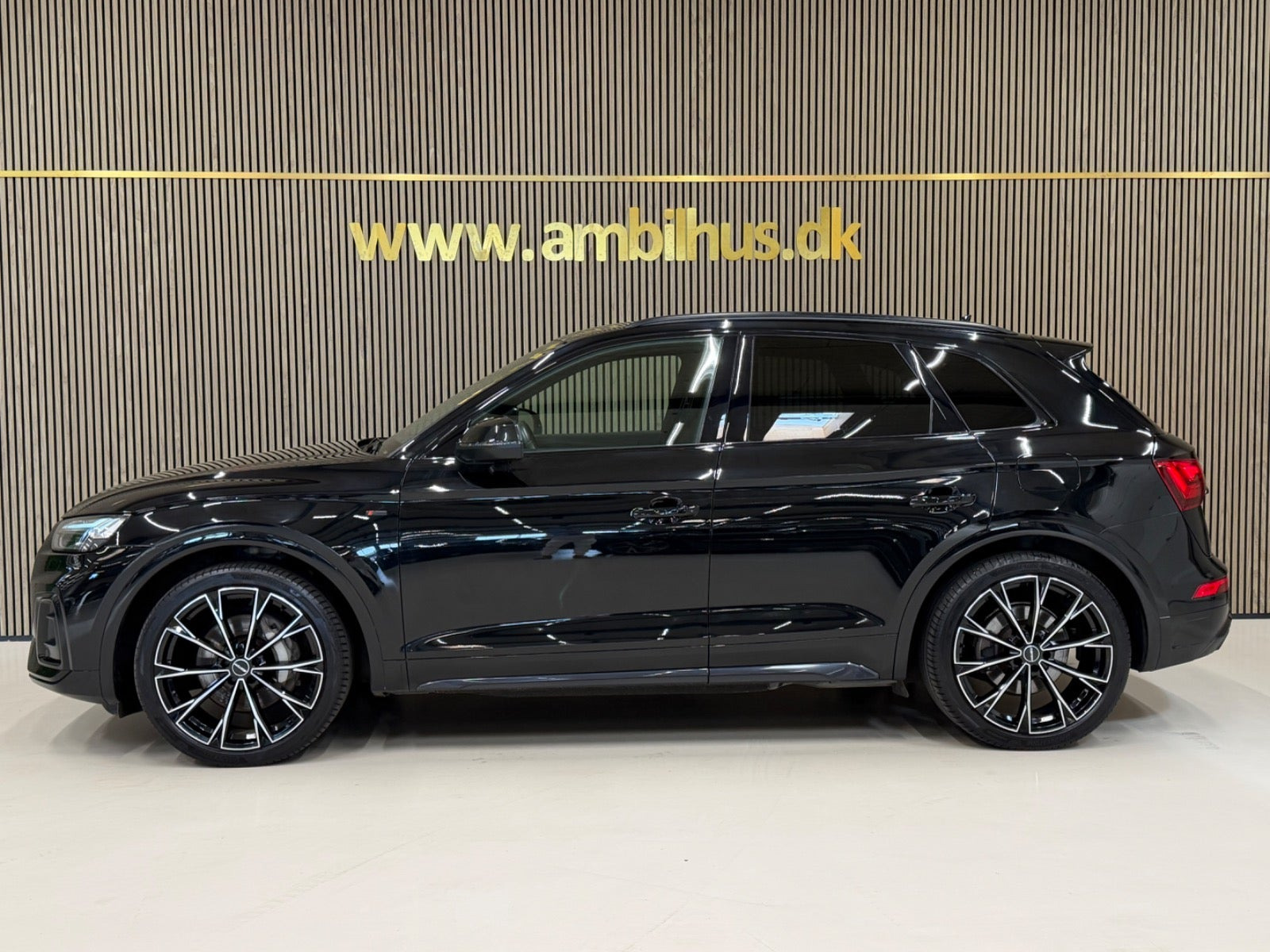 Sort Audi Q5 fra 2021