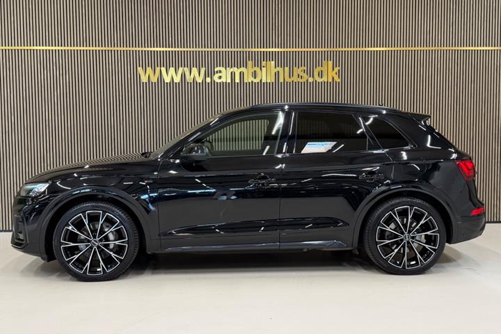 Sort Audi Q5 fra 2021