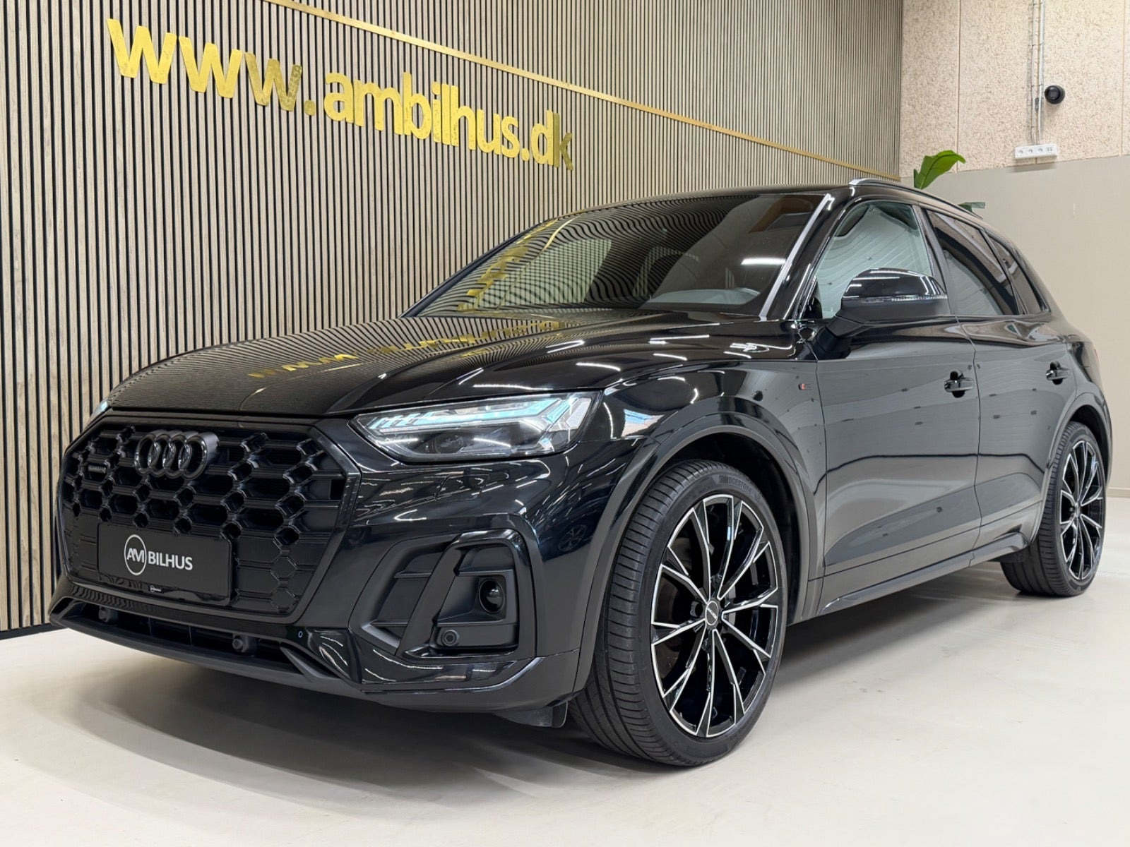 Sort Audi Q5 fra 2021