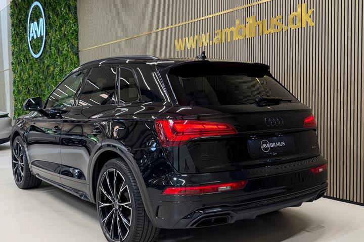 Sort Audi Q5 fra 2021
