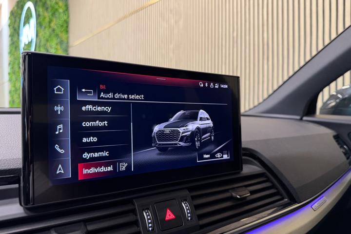 Sort Audi Q5 fra 2021