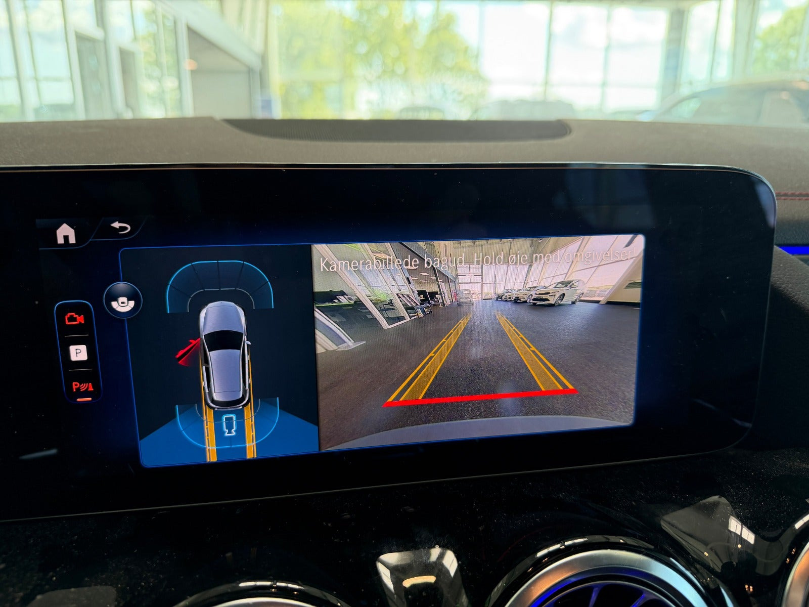 Sort Mercedes EQA250+ fra 2025