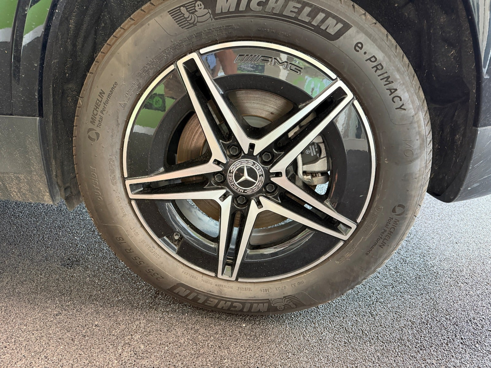Sort Mercedes EQA250+ fra 2025