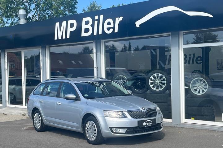 Sølv Skoda Octavia fra 2014