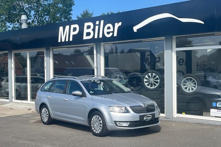 Sølv Skoda Octavia fra 2014