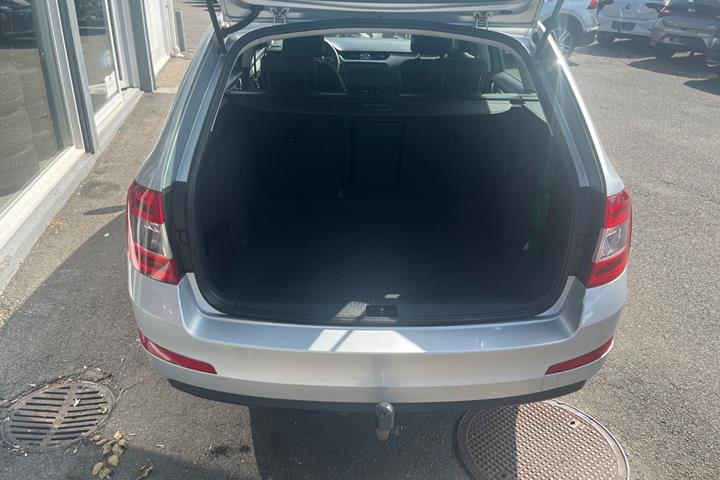 Sølv Skoda Octavia fra 2014