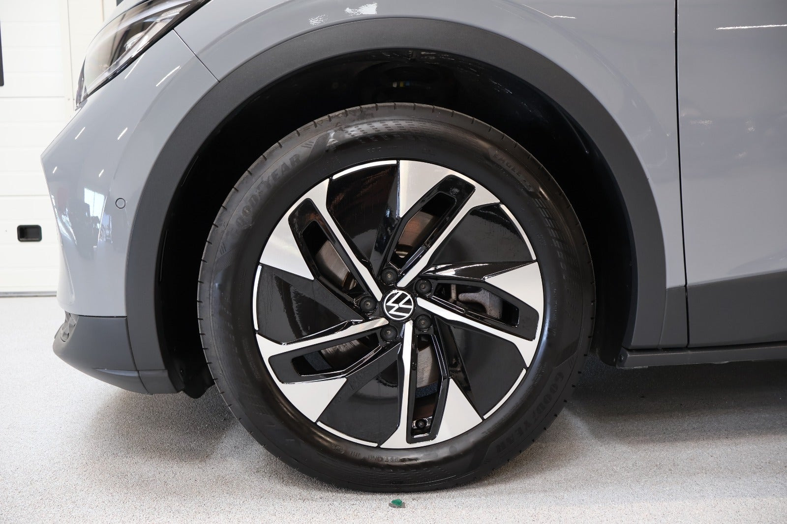 Grå VW ID.4 fra 2024