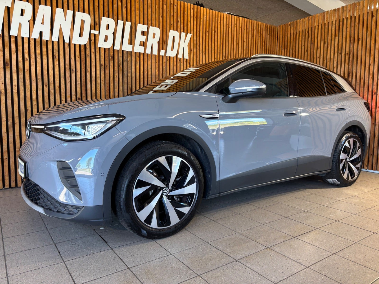 Grå VW ID.4 fra 2023