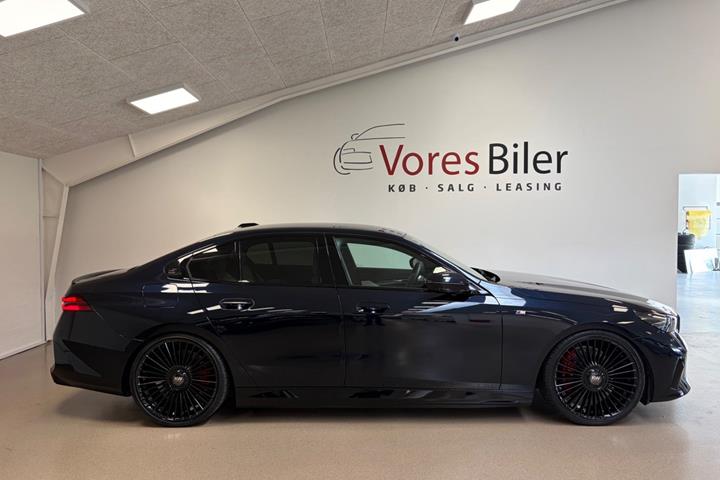 undefined BMW i5 fra 2025