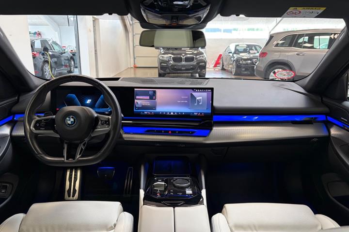 undefined BMW i5 fra 2025