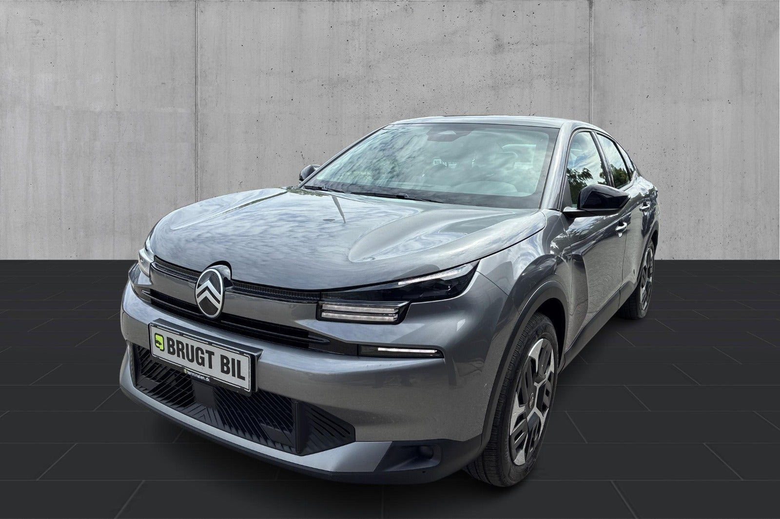 Grå Citroën ë-C4 X fra 2025